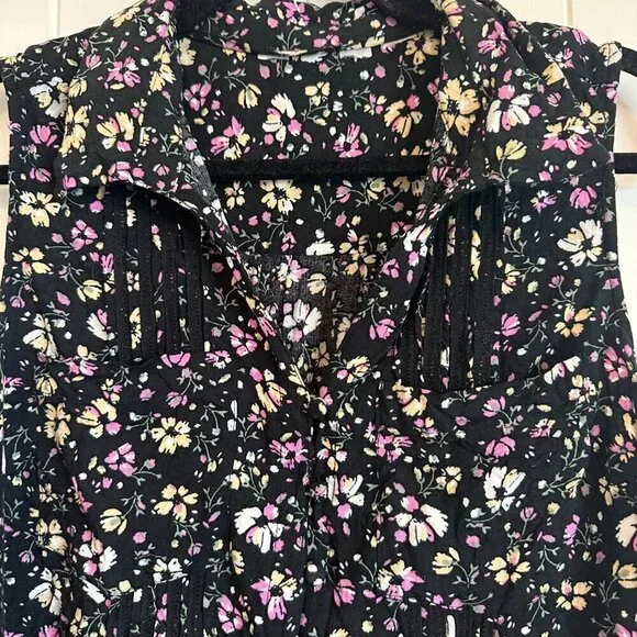 Black floral collared sleeveless tank button down women's XL flattering - Picture 2 of 7